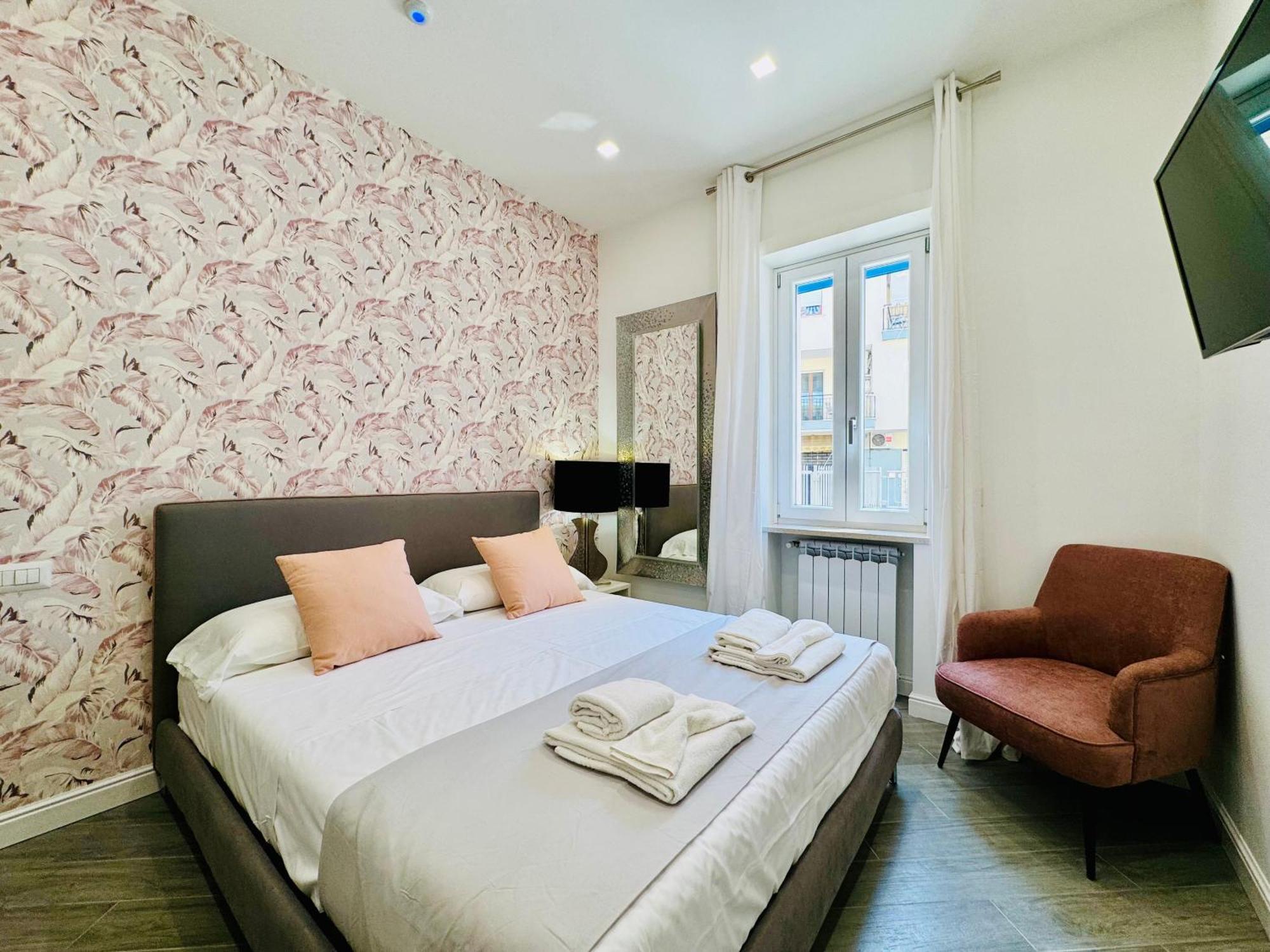 Yourhome - Santa Lucia Rooms Sorrento Eksteriør bilde